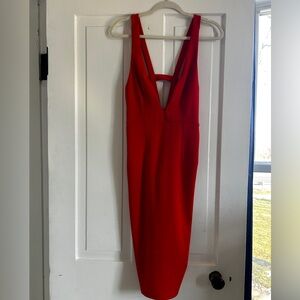 Chic Backless Red Dress